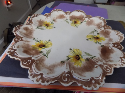 Antique?  Fancy scalloped edge dinner  plate yellow flowers & brown splotches hand painted
