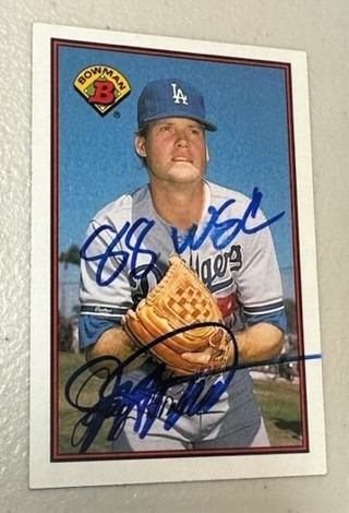 Autographed 1989 Bowman #335 Jay Howell Los Angeles Dodgers w/88 WSC Inscription