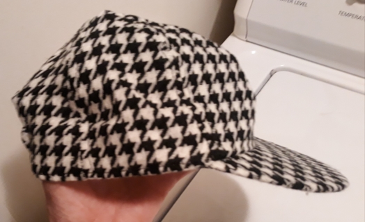 Houndstooth Hat