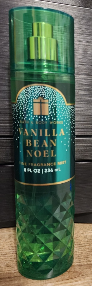 NEW - Bath & Body Works - "Vanilla Bean Noel" Fine Fragrance Mist - 8 fl oz