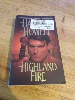 Highland Fire by Hannah Howell (paperback)