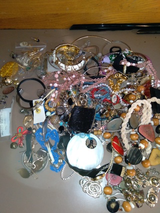 Large mixed lot of Junk Detash Jewelry