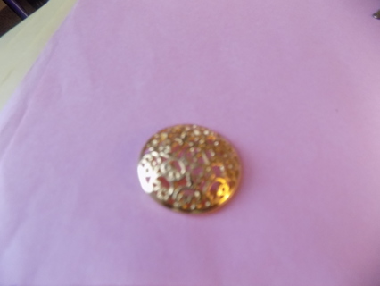1 1/2 inch domed goldtone filigree embellishment