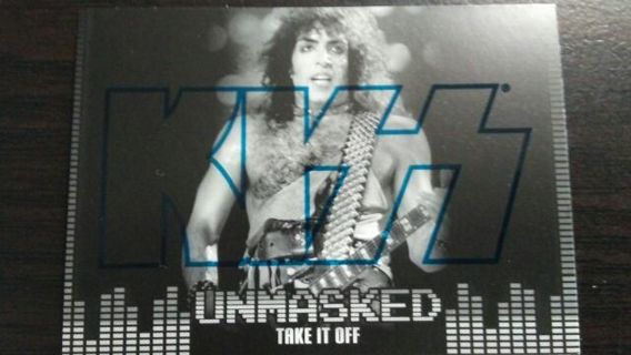 2009 KISS 360/PRESSPASS- UNMASKED- TAKE IT OFF- BLUE EDITION TRADING CARD# 6