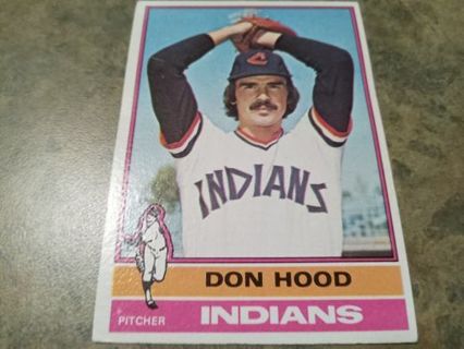 1976 TOPPS DON HOOD CLEVELAND INDIANS BASEBALL CARD# 132