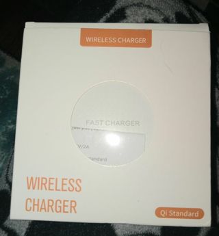 Wireless phone charger new in pk