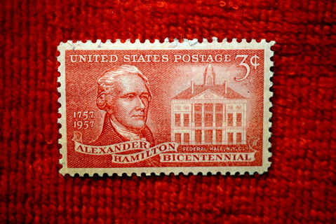 Scotts #1086 MNH/OG 1957 "Hamilton & Federal Hall" U.S. Postage Stamp. 