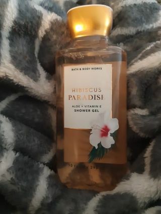 BBW hibiscus paradise shower gel