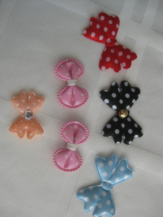 6 different colors/size tiny fabric bows, sewing, other decorations