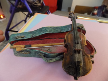 Resin violin and case about 5 inch
