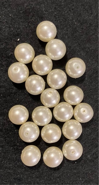 20 Glass Pearl Colored Beads