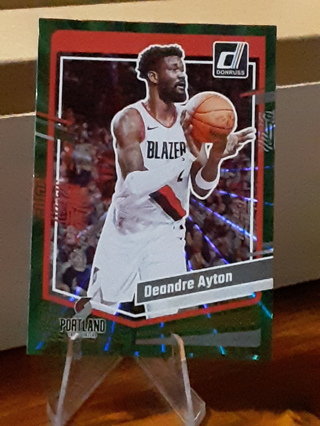 Deandre Ayton 2023-24 Donruss Green Laser Holo #72