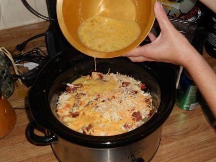 crockpot breakfast casserole recipe + 4 more crock[pot recipes