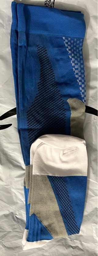 New: Blue/Gray Compression Socks Unisex 20-30mmhg. Medical/Support/Sports/Nurses/Circulation