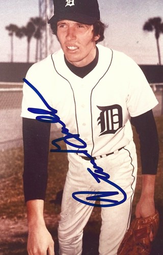 STEVE GRILLI  TIGERS AUTOGRAPHED 4X6 PHOTO