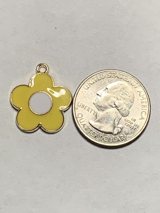 FLOWER CHARM~#22~1 CHARM ONLY~FREE SHIPPING!