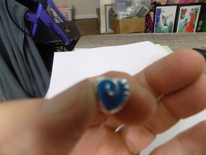 Euro bead sky blue enamel heart charm with swirl