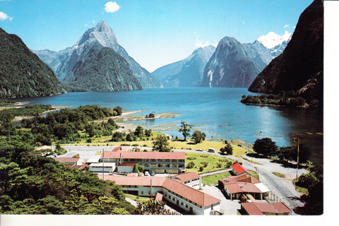 Vintage Postcard Mitre Peak & Hotel Milford Sound, New Zealand 