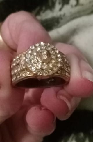 Cz accented ring sz6or7