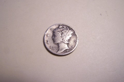 Silver 1941 Winged Liberty Head Mercury Dime