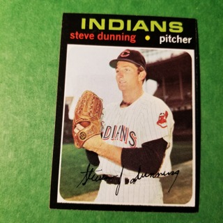 1971 Topps Vintage Baseball Card # 294 - STEVE DUNNING - INDIANS - NRMT/MT