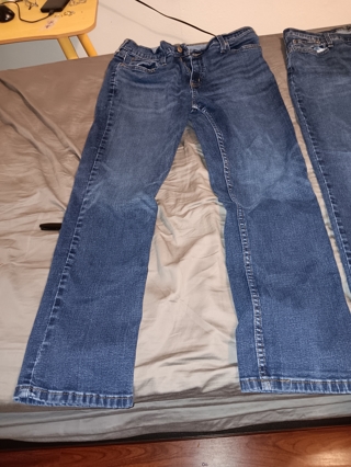 2 pair of jeans