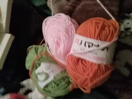 3pc small new balls of yarn