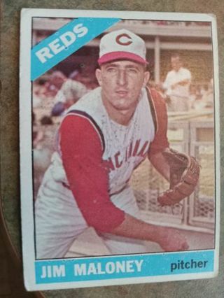 1966 T.C.G. JIM MALONEY CINCINNATI REDS BASEBALL CARD# 140