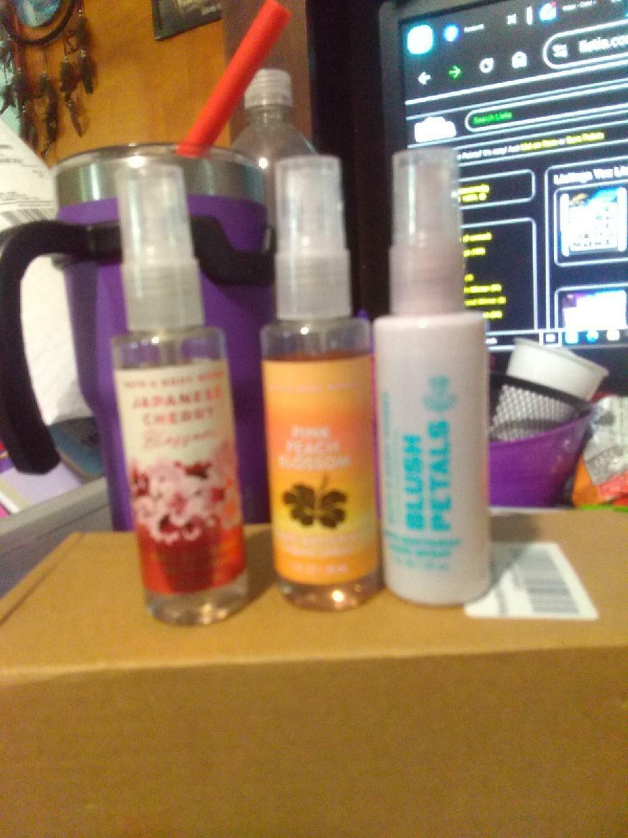 Free: Set Of 3 Bath And Body Products