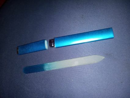 Glass nail file w/case