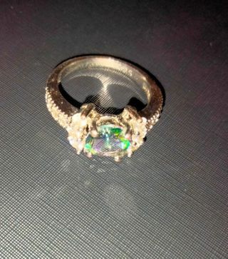 Size 4 ring