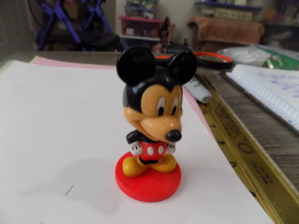 3 inch Mickey Mouse his head turns and bobbles