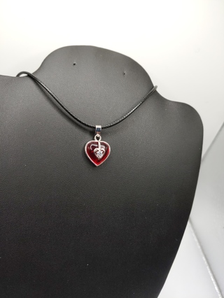 Lovely New Simple Red Resin and Cubic Zirconia Heart Necklace Charm Jewlery