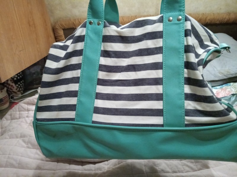 Free: Stuffed Weekender Bag Gently Used - Handbags - Listia.com ...