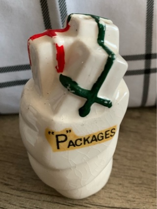 Christmas Packages Ceramic Salt Or Pepper Shaker Vintage Preowned