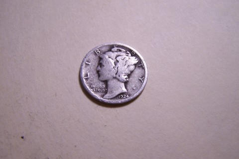 Silver 1924 Winged Liberty Head Mercury Dime