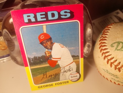 1975 George Foster Topps 87 with Signature