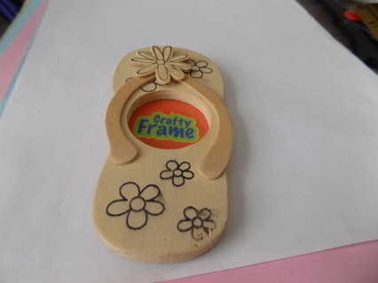 Wood flip flop shape ready to paint photo frame 5 inch