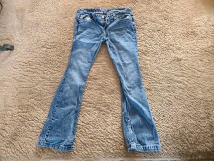 Amethyst size 13 blue jeans