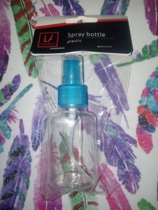 New LA SorElla Spray Bottle Travel Size FREE SHIPPING Value Gin = 2