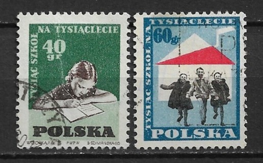 1959 Poland Sc878-9 1,000 Schools Campaign used C/S of 2