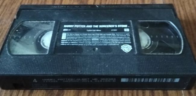 VHS: Harry Potter & Sorcerer Stone