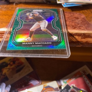 2021 panini prizm green manny machado baseball card 