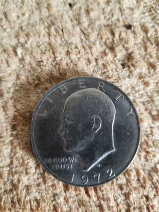 1972 D IKE DOLLAR IN GOOD CONDITION