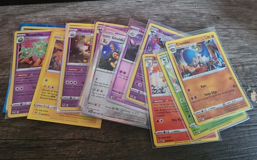 Set of 16 Pokemon rares