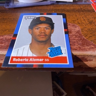 1988 leaf Roberto alomar rookie baseball card 