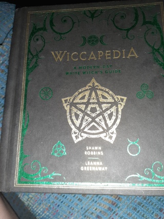)0( WICCAPEDIA )0(  A MODERN-DAY WHITE WITCHES GUIDE ☆ 