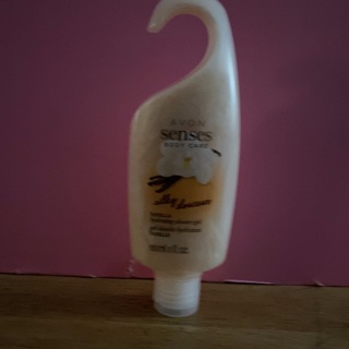 Avon Senses Silky Vanilla Shower Gel