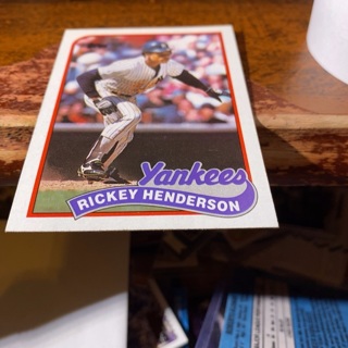 1989 topps Rickey Henderson baseball card 