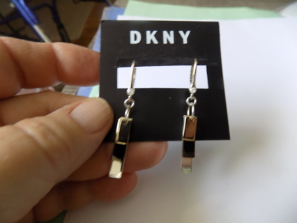 NIP  DKNY silvertone earrings French Hook 3 different color rectangle bars stacked